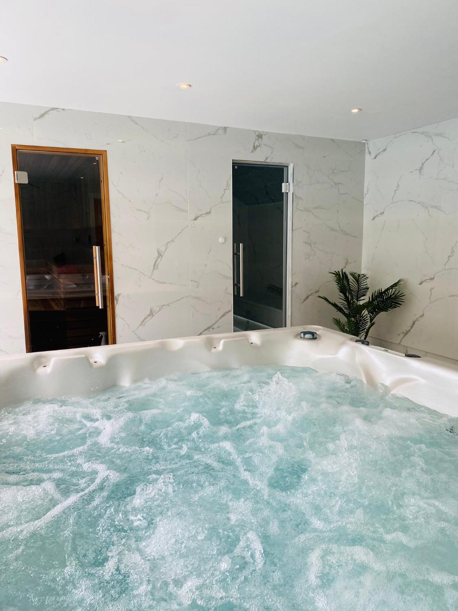 Anchorage Hotel & Spa Torquay Bagian luar foto